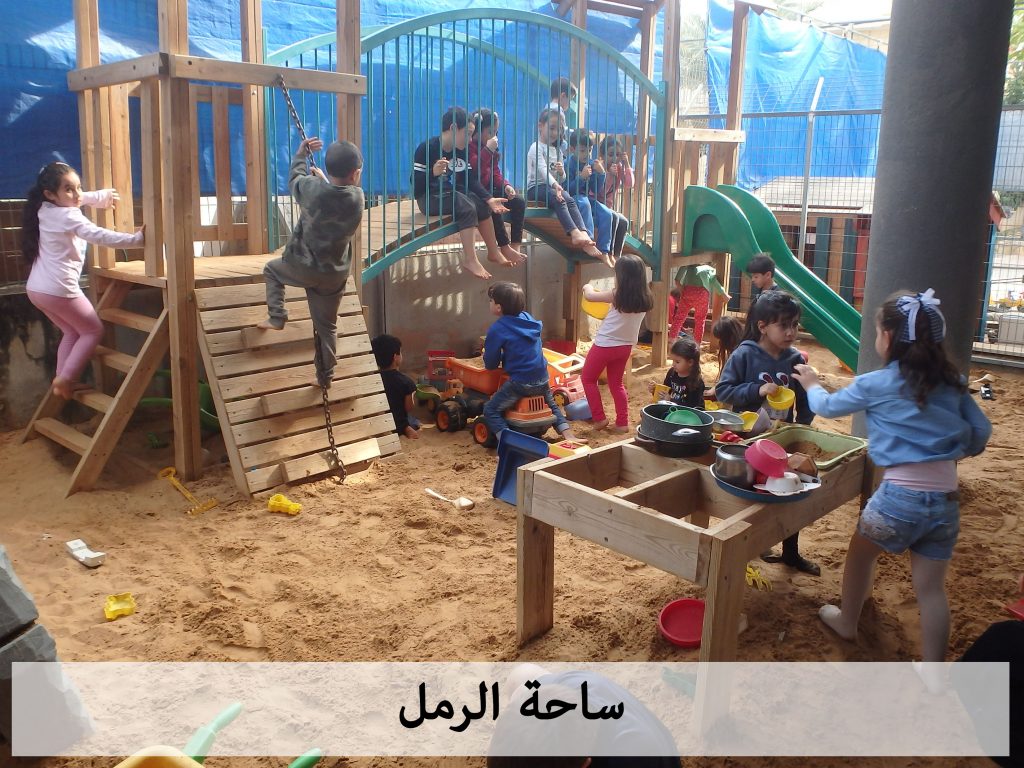 [:ar]03-חצר חול16[:]